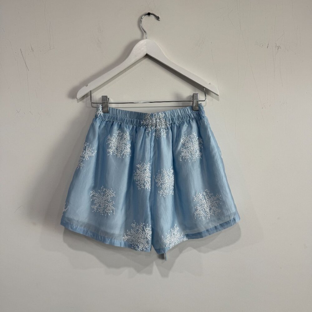 Commense Semi-Sheer Plant Embroidery Casual Shorts Set NWT, Size M - Picture 10 of 17